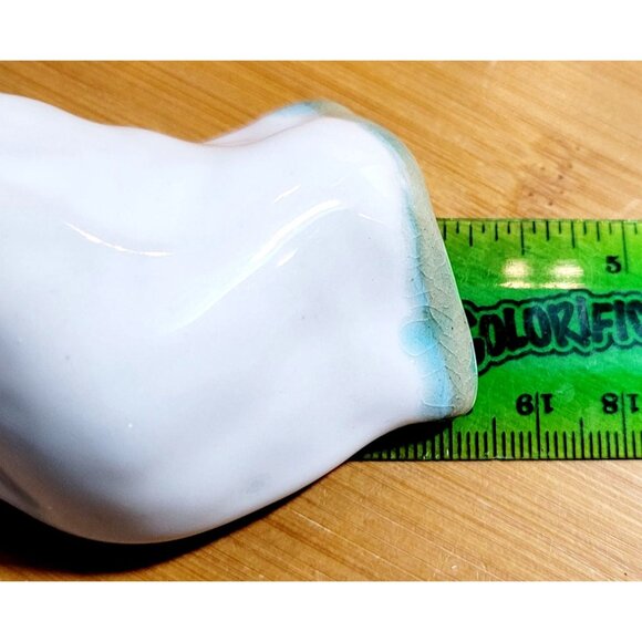 Vintage Porcelain Reclining Angel Figurine Hand Painted Christmas 2003 - Picture 9 of 10